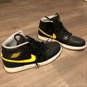 Jordan 1 shoes